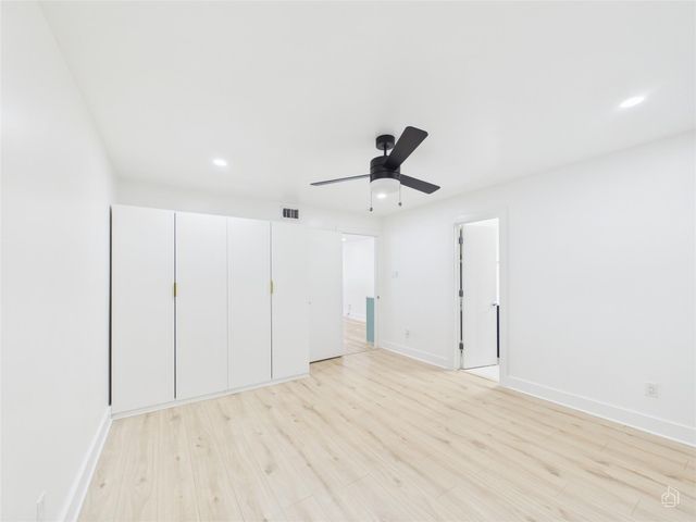 1208 Enfield RD 105, Austin, TX 78703