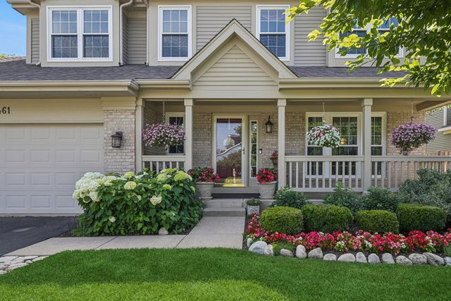 18461 W Meander Drive N, Grayslake, IL 60030