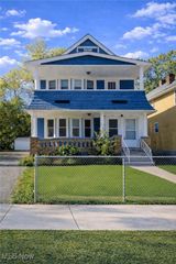 676-678 E 91st Street, Cleveland, OH 44108