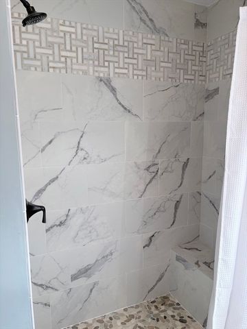 20 South St, Plainville, MA 02762