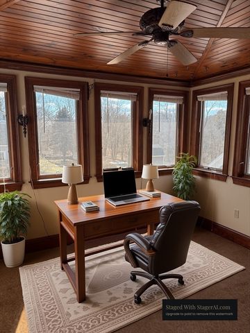 20 South St, Plainville, MA 02762