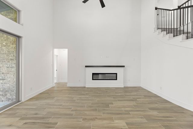 9729 Chesney Drive, Mesquite, TX 75126