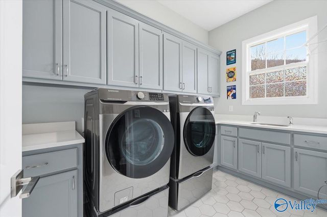 8098 Goose Ridge Drive, Owens Cross Roads, AL 35763