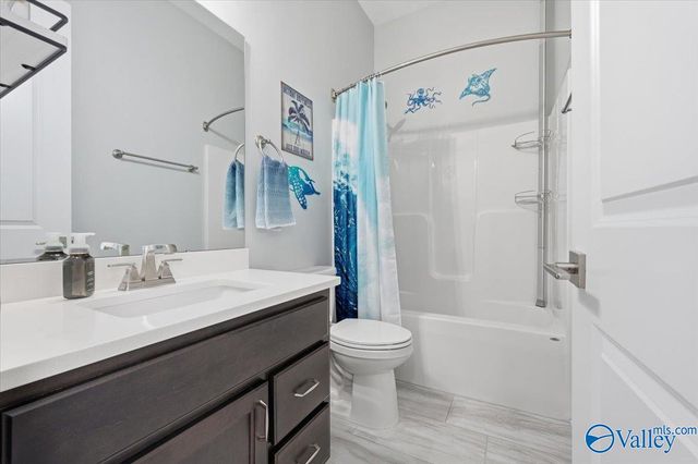 8098 Goose Ridge Drive, Owens Cross Roads, AL 35763