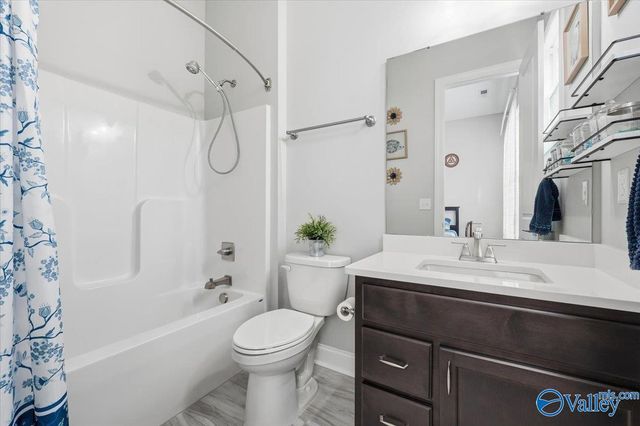 8098 Goose Ridge Drive, Owens Cross Roads, AL 35763