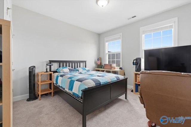 8098 Goose Ridge Drive, Owens Cross Roads, AL 35763