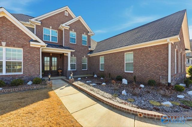 8098 Goose Ridge Drive, Owens Cross Roads, AL 35763