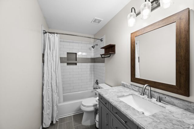 2534 W ADELAIDE DR, Riverton, UT 84065