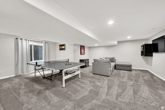 2534 W ADELAIDE DR, Riverton, UT 84065