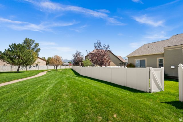 2534 W ADELAIDE DR, Riverton, UT 84065
