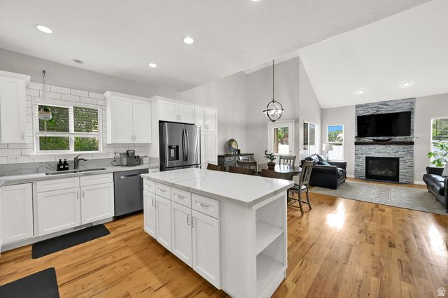2534 W ADELAIDE DR, Riverton, UT 84065