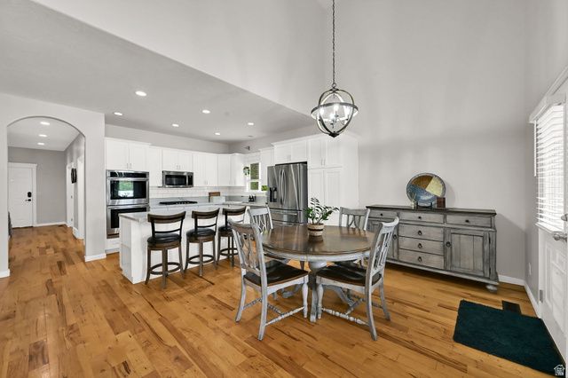 2534 W ADELAIDE DR, Riverton, UT 84065