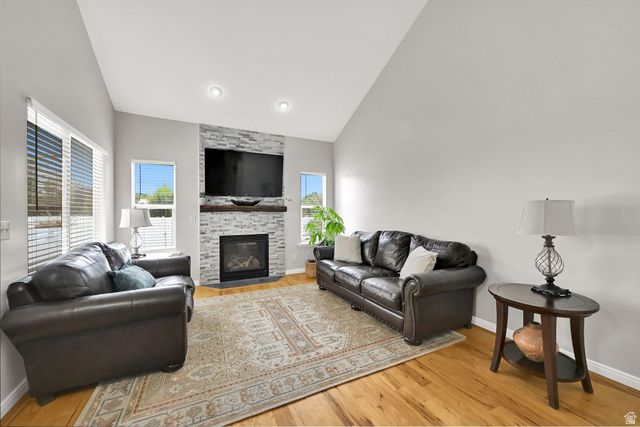 2534 W ADELAIDE DR, Riverton, UT 84065