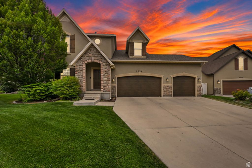 2534 W ADELAIDE DR, Riverton, UT 84065