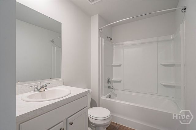 1004 Bergamot Road, Bloomingdale, GA 31302