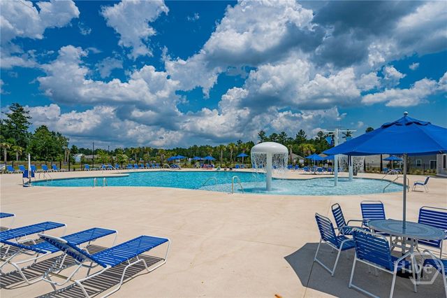 1004 Bergamot Road, Bloomingdale, GA 31302