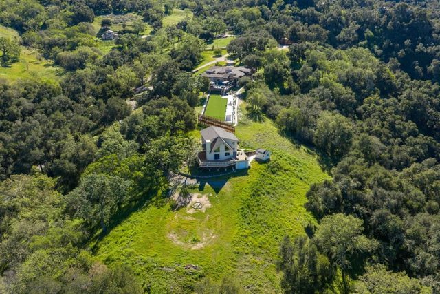 20510 Cachagua Road, Carmel Valley, CA 93924