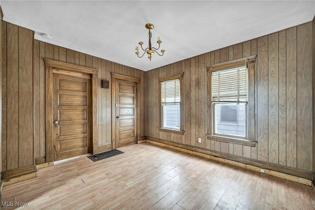 1012 E 72nd Street, Cleveland, OH 44103