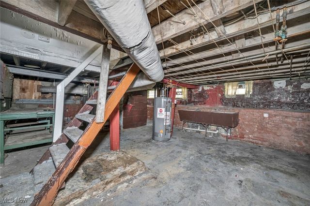 1012 E 72nd Street, Cleveland, OH 44103