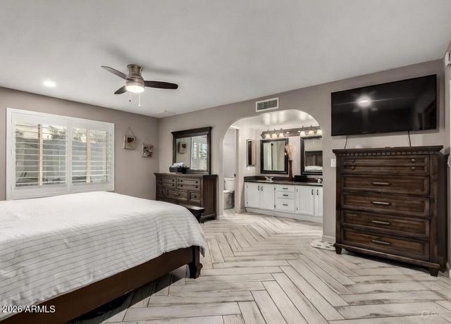 8031 W Montebello Avenue, Glendale, AZ 85303