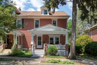 420 LINDEN ST, Lititz, PA 17543