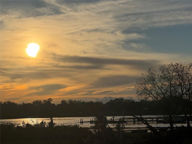 1925 DOCKSIDE DRIVE, Valrico, FL 33594