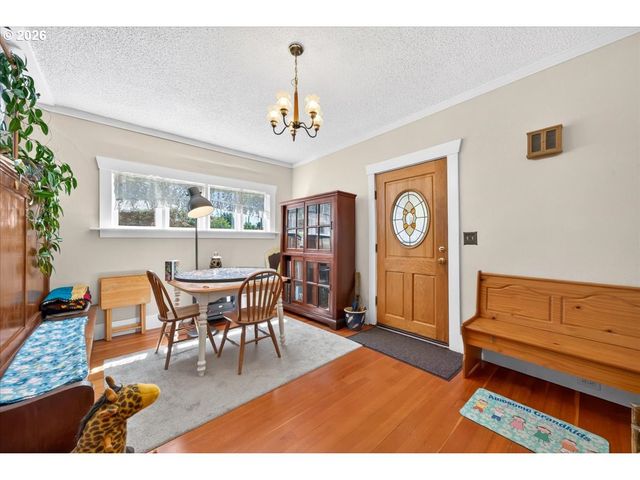 864 State Ave, Vernonia, OR 97064