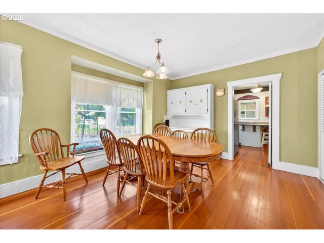 864 State Ave, Vernonia, OR 97064
