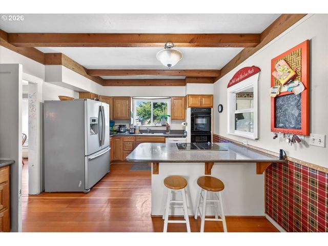 864 State Ave, Vernonia, OR 97064