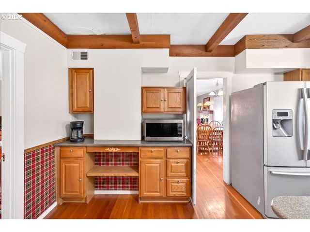 864 State Ave, Vernonia, OR 97064