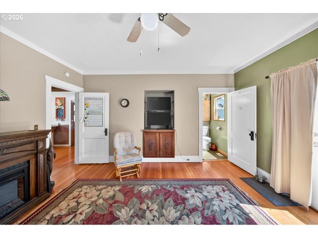 864 State Ave, Vernonia, OR 97064