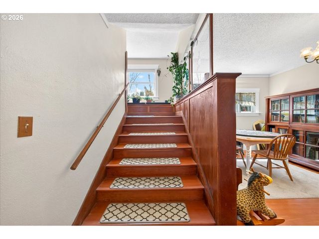 864 State Ave, Vernonia, OR 97064