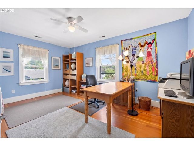 864 State Ave, Vernonia, OR 97064