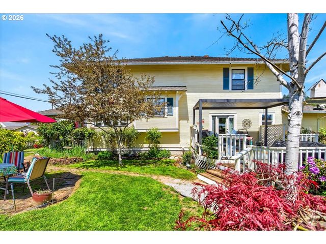 864 State Ave, Vernonia, OR 97064