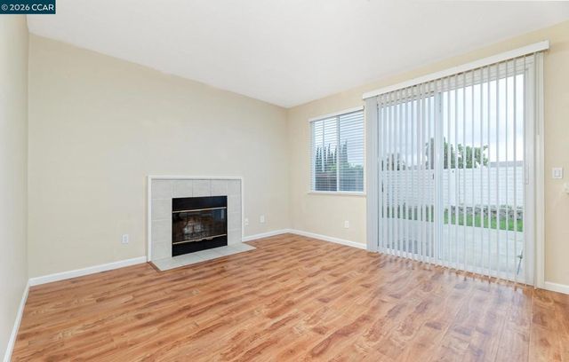 2939 Kennsington Ln, Tracy, CA 95377