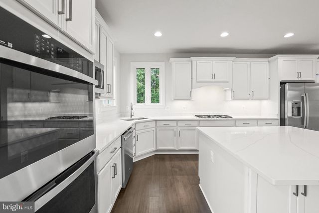 14496 AURORA DR, Woodbridge, VA 22193