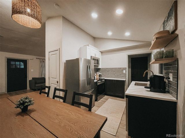 3285 S Elati Street, Englewood, CO 80110
