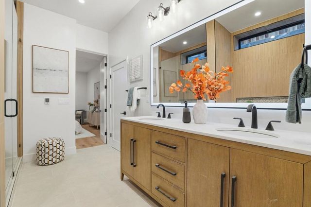 11660 Winding Way, Los Altos, CA 94024