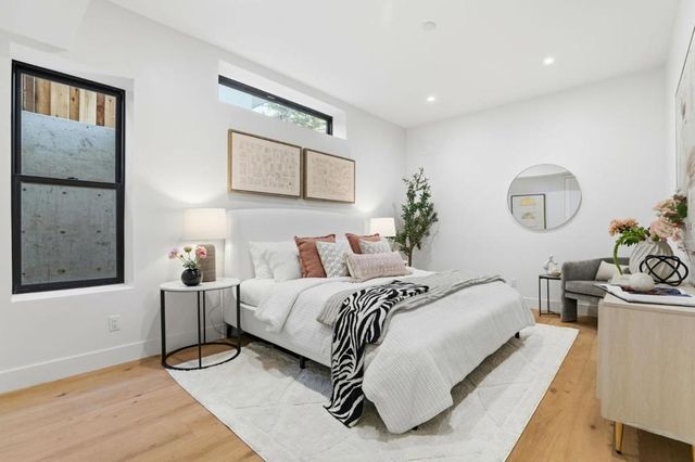 11660 Winding Way, Los Altos, CA 94024