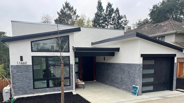 11660 Winding Way, Los Altos, CA 94024