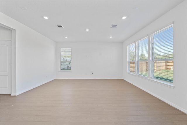 1403 Grand Olympia Drive, Fresno, TX 77545