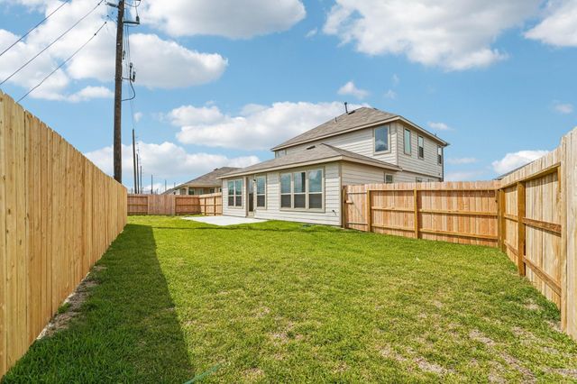 1403 Grand Olympia Drive, Fresno, TX 77545