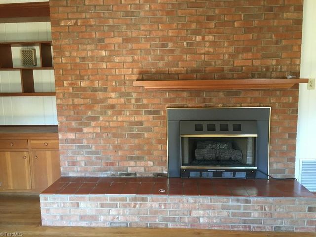 234 Hylton Street, Mount Airy, NC 27030