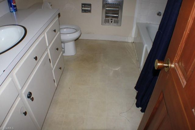 234 Hylton Street, Mount Airy, NC 27030