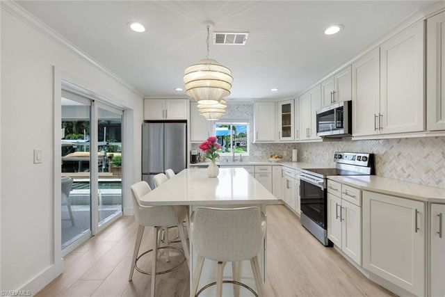 27098 Harbor DR, Bonita Springs, FL 34135