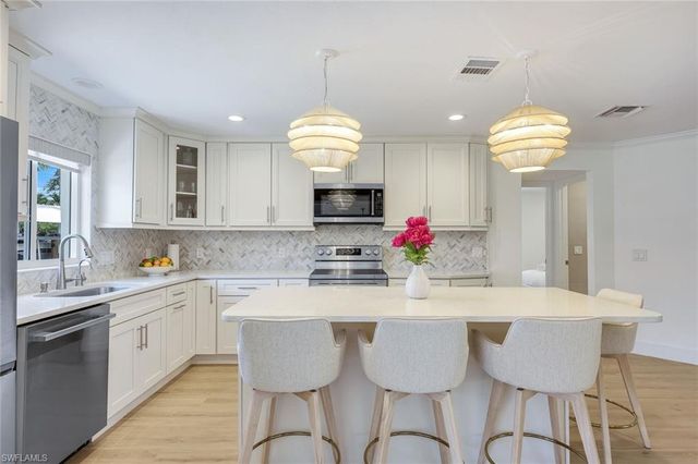 27098 Harbor DR, Bonita Springs, FL 34135
