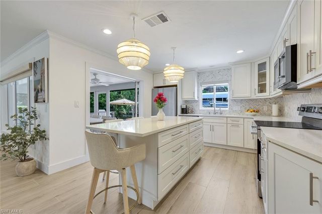 27098 Harbor DR, Bonita Springs, FL 34135
