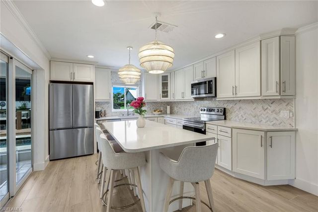 27098 Harbor DR, Bonita Springs, FL 34135