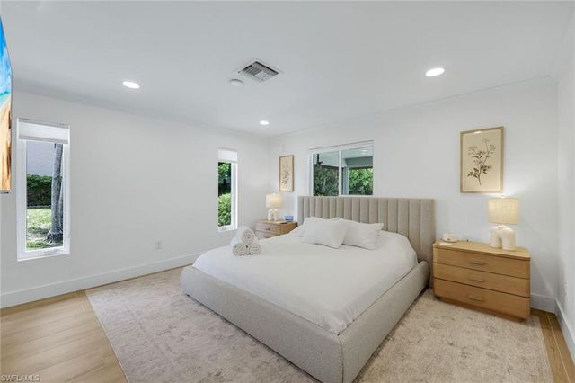 27098 Harbor DR, Bonita Springs, FL 34135