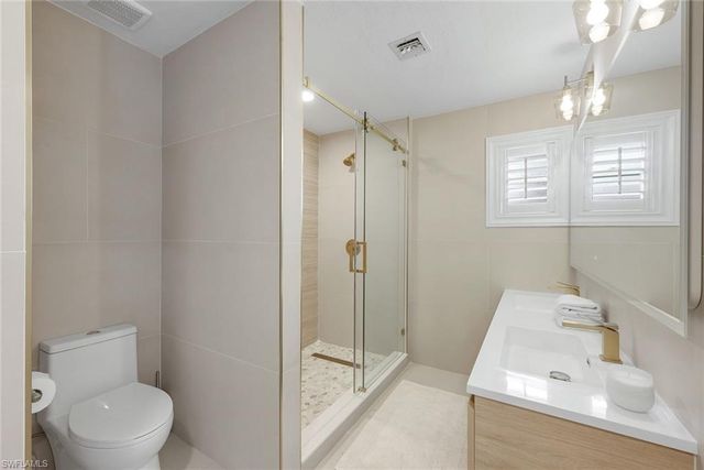 27098 Harbor DR, Bonita Springs, FL 34135